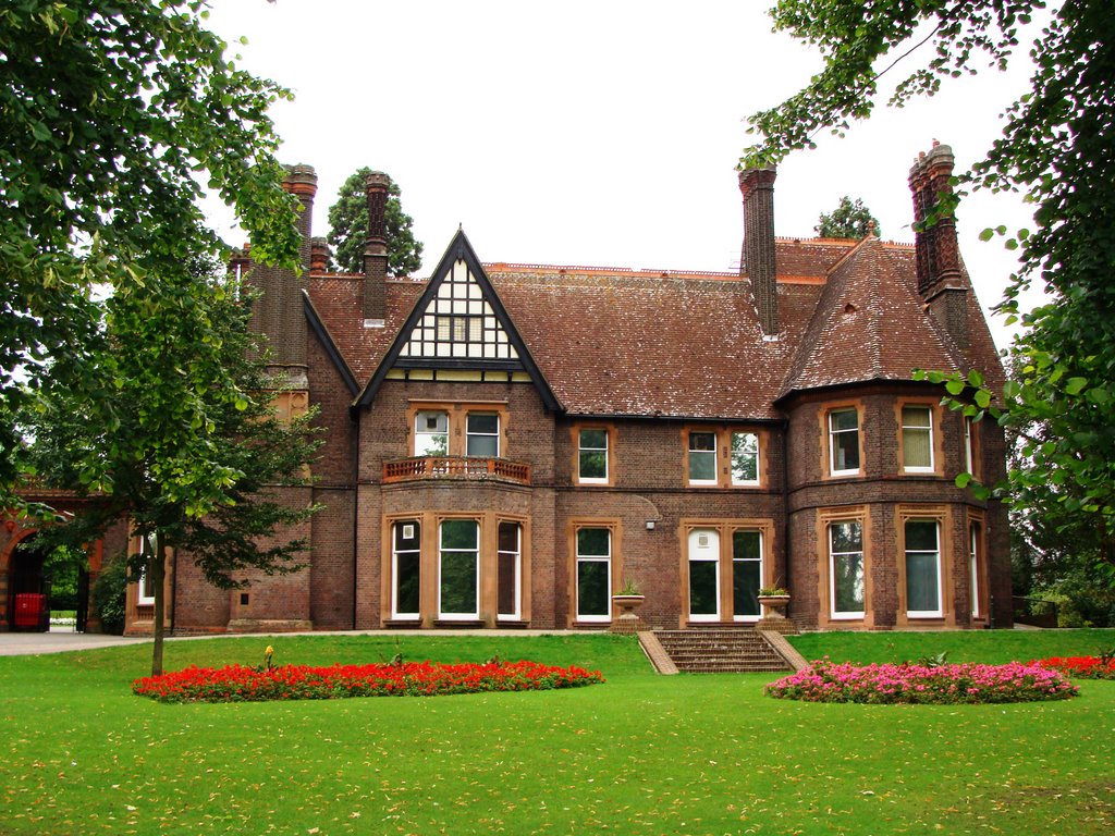 Wardown Park Museum