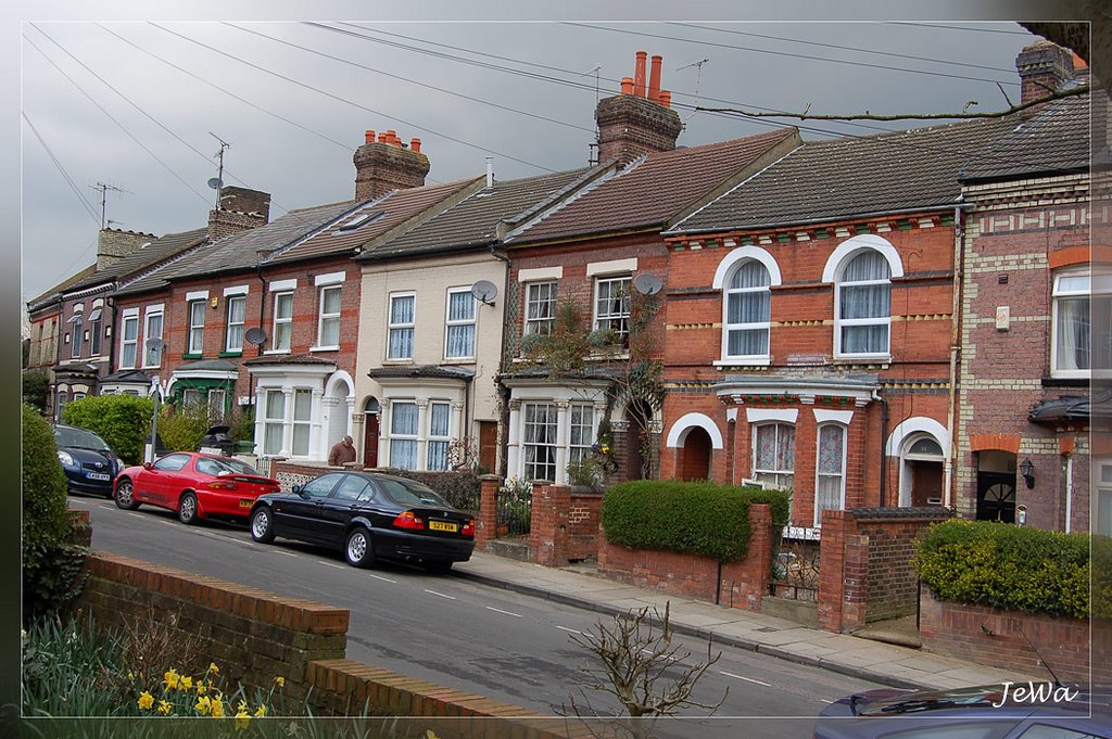 Luton - Stockwood Crescent