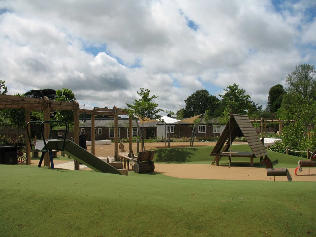 Discovery Centre Stockwood Park, May 2009
