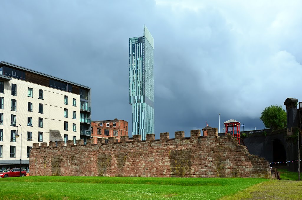The ruins of the ancient fort with the modern Beetham Tower (168 metres), Manchester