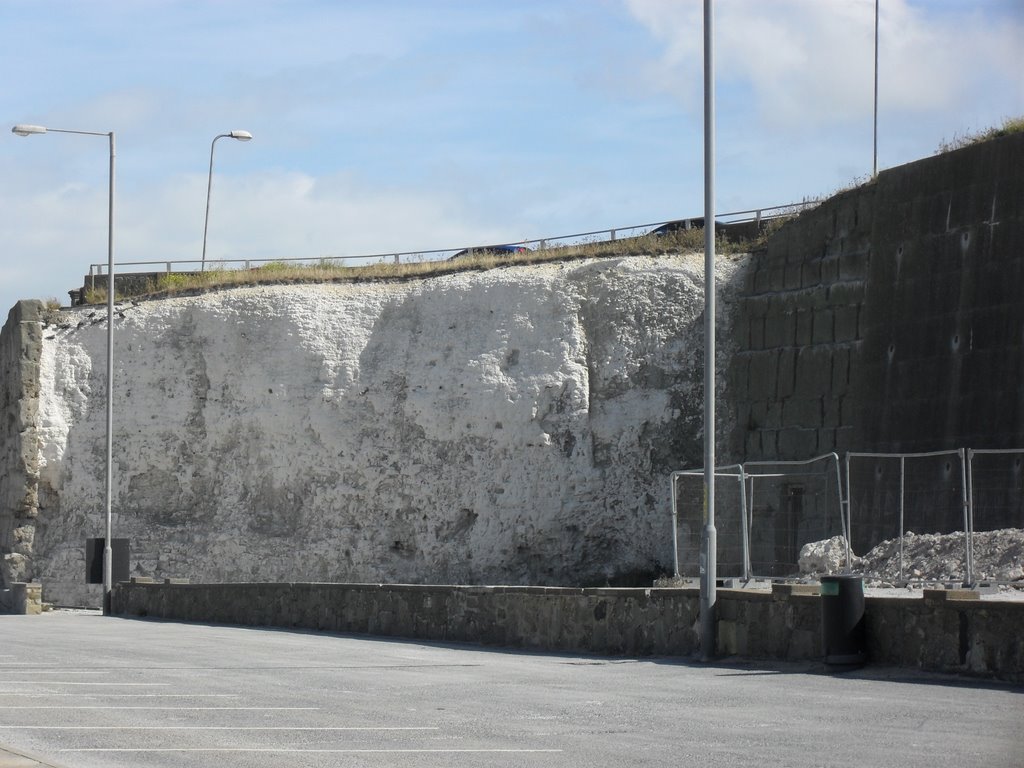 WHITE CLIFF AT MARGATE