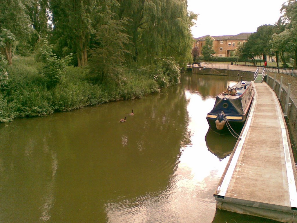 River Nene by the Lock