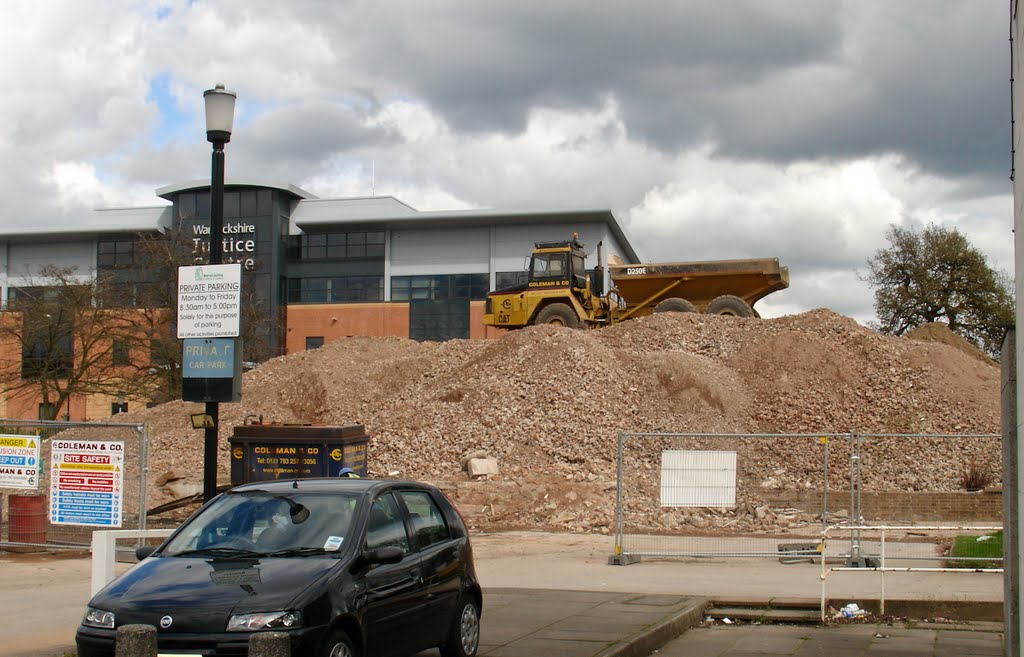Remains of old magistrates court Nuneaton 7th Nov 2005