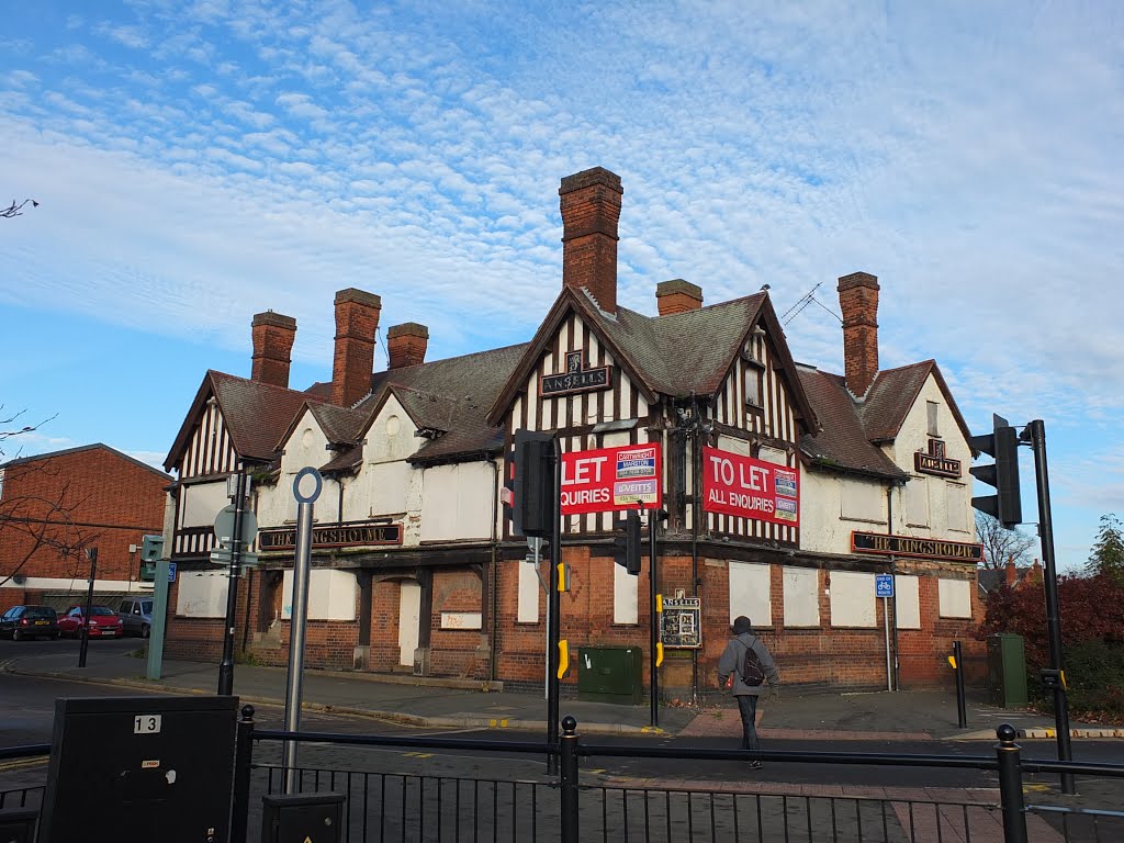 The old Kingsholme pub Nuneaton.