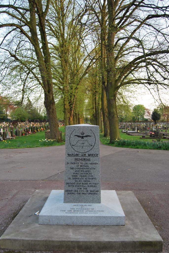 Polish War Graves,Newark-on-Trent,England