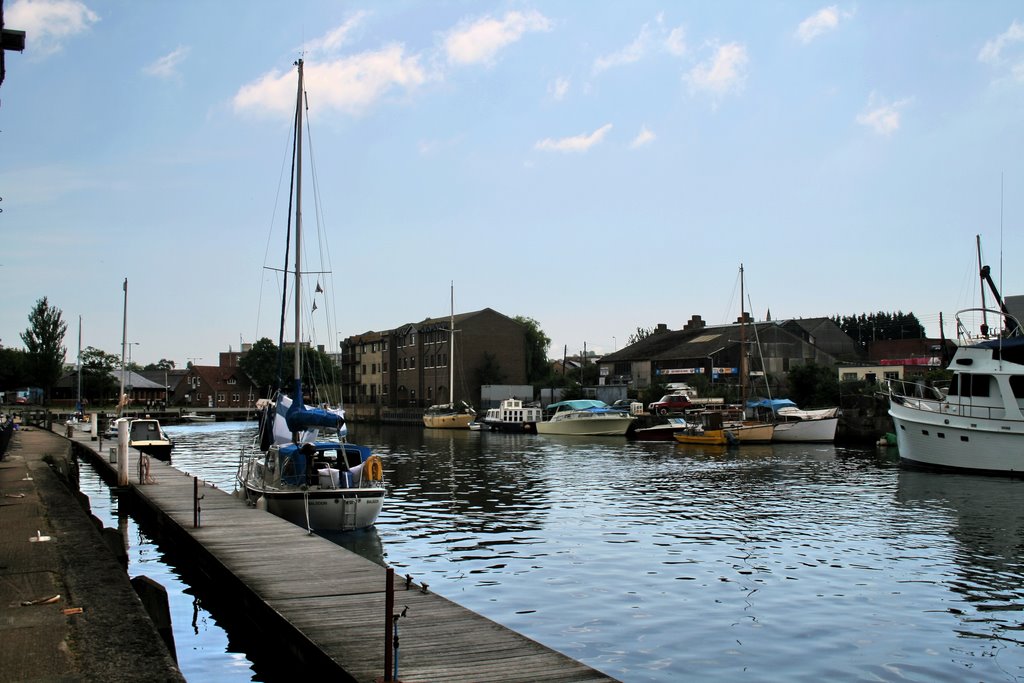 river medina, newport