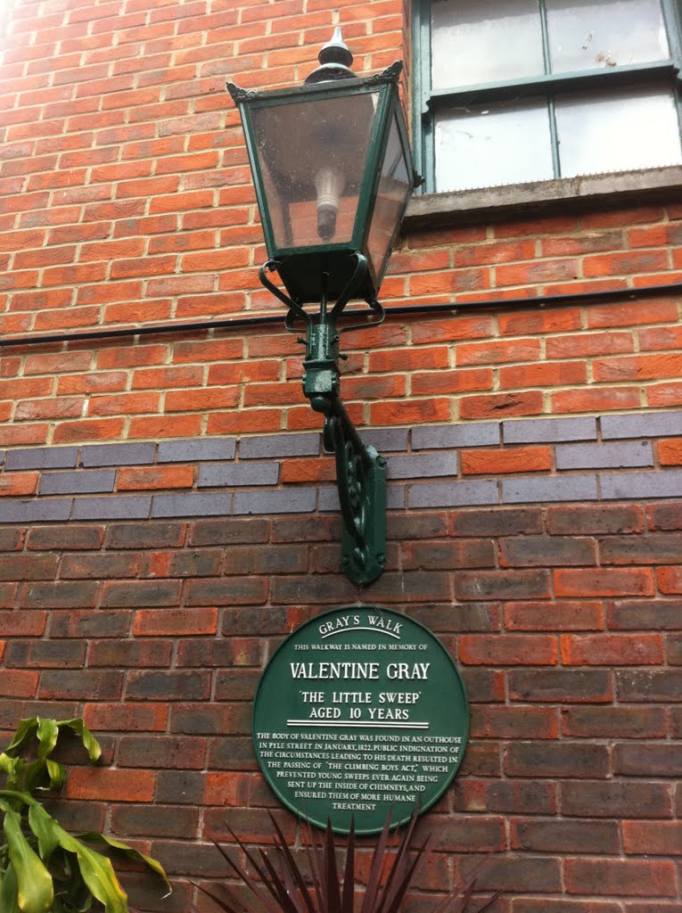 Monument to Valentine Gray