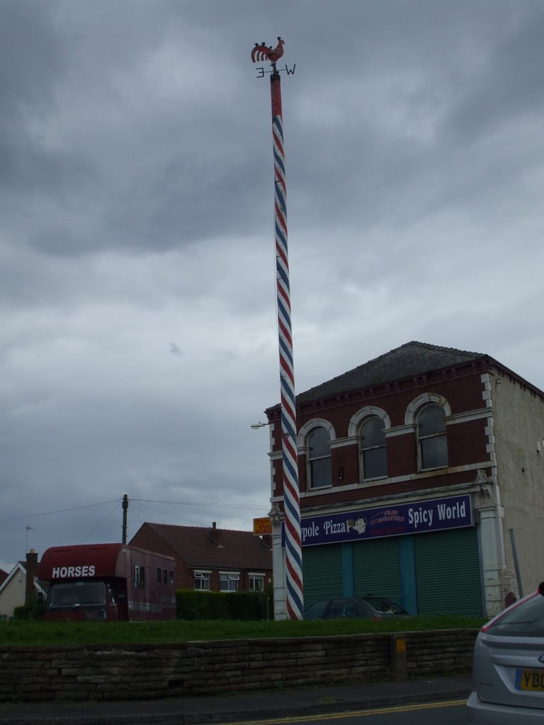 Gawthorpe Maypole