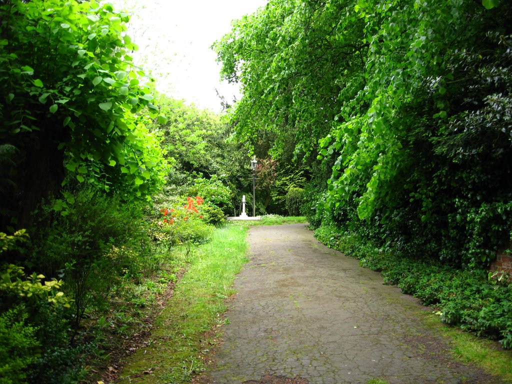 Approach to Church of St.Botolph at Sibson
