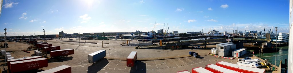 Portsmouth Docks.cs08