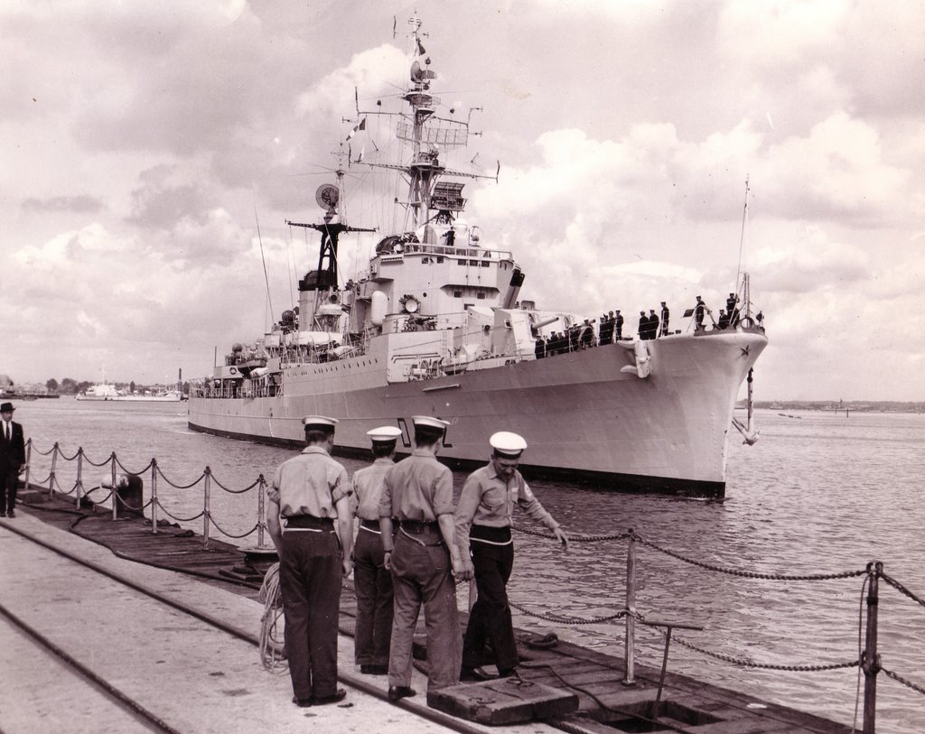 Cacciatorpediniere SAN GIORGIO - Visita a Portsmouth UK 12 june 1961