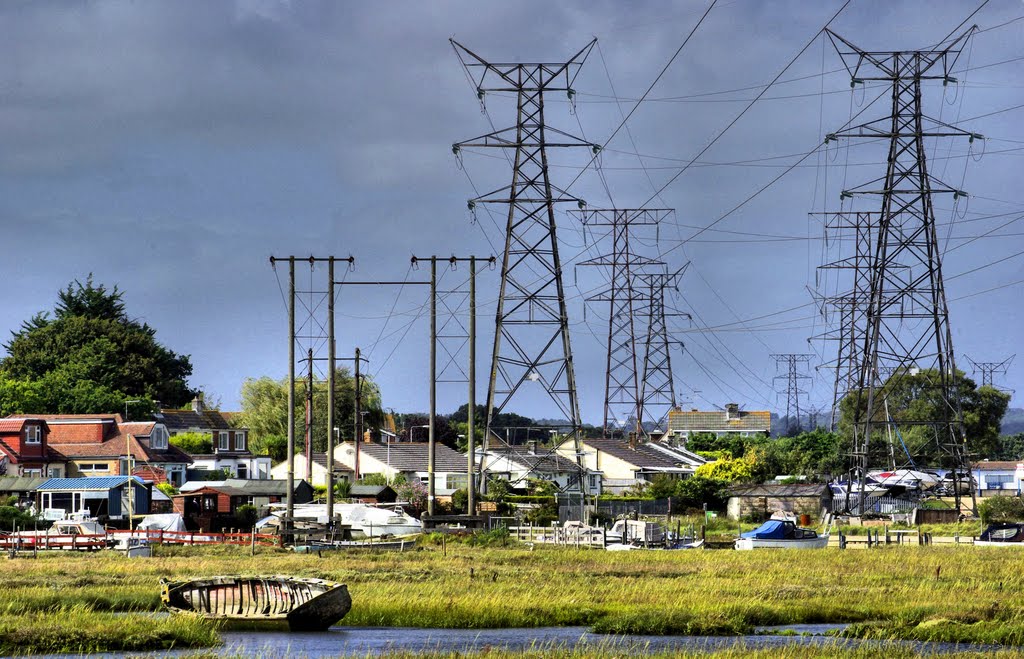 more Hamworthy powerlines