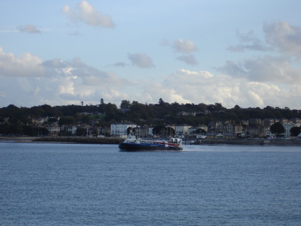 Hovercraft at Ryde