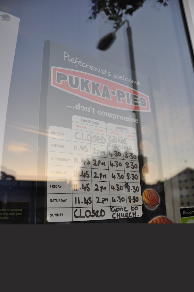 Ryde : Shop Opening Times