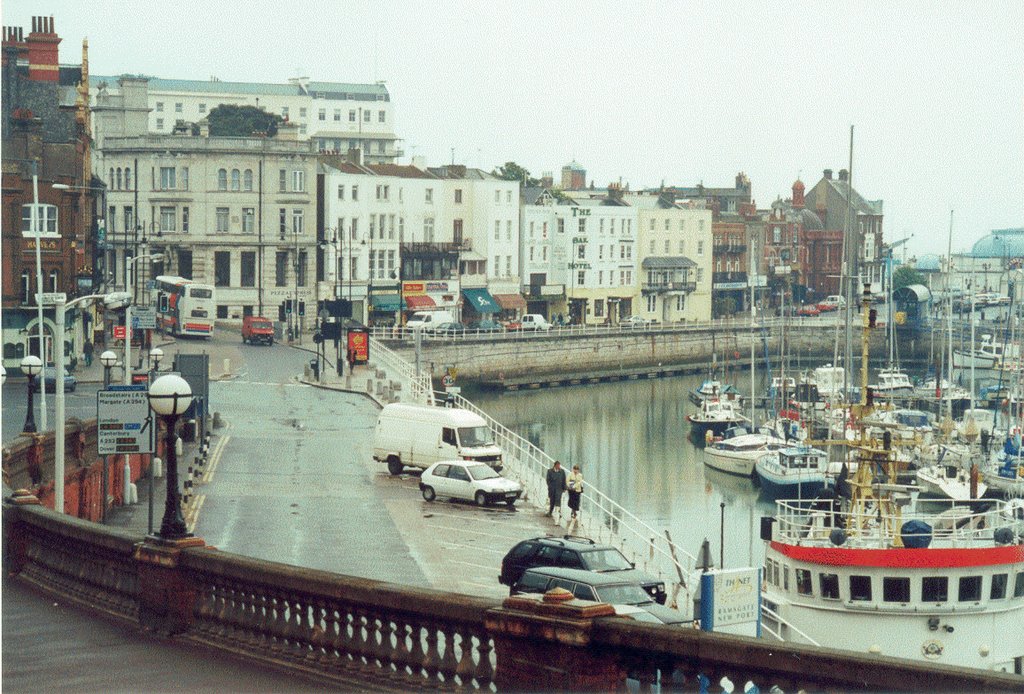 RAMSGATE ROYAL HARBOUR