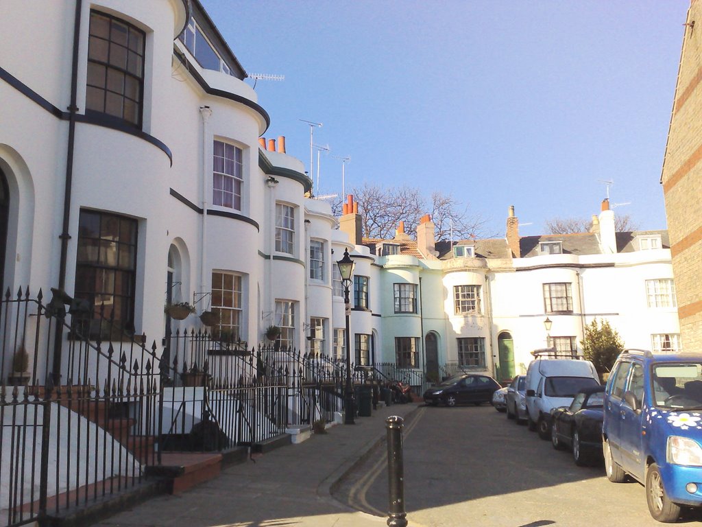 GUILDFORD LAWN