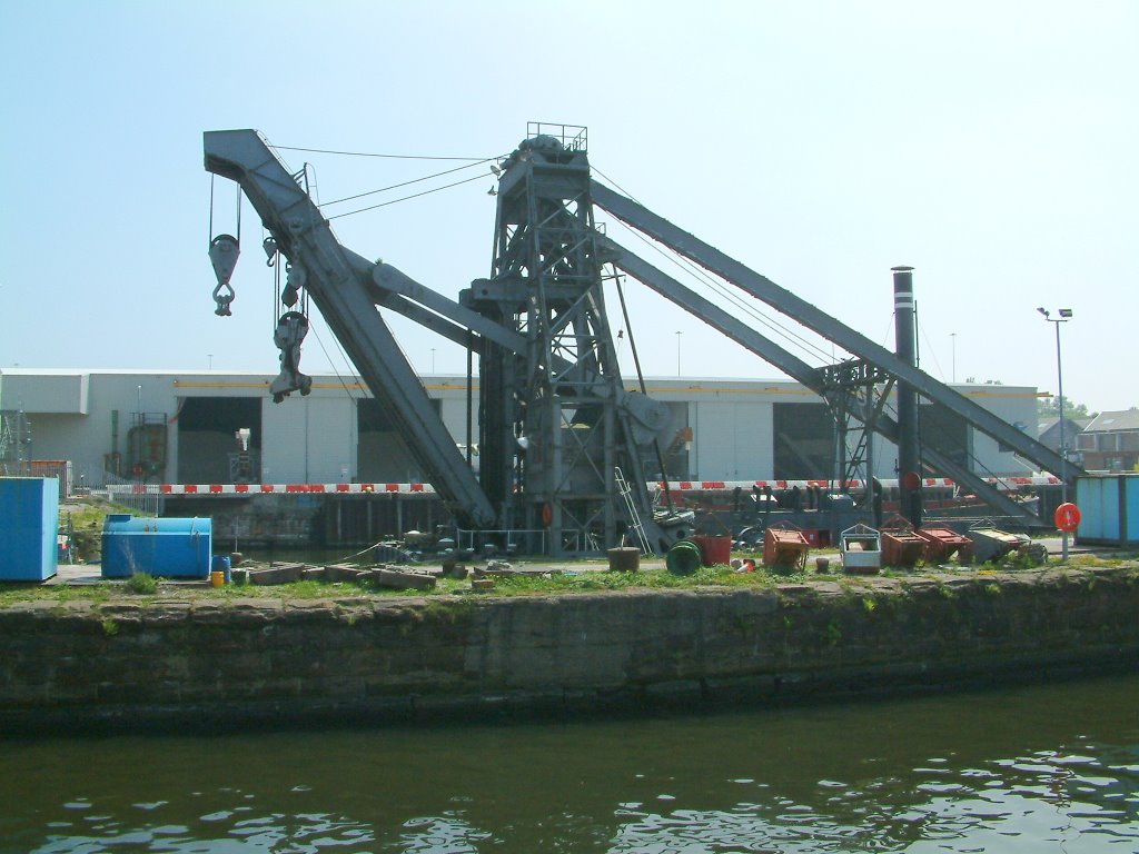 250 Ton Floating Crane (Steam/Electric) Built By Werf Gusto Ltd (Firma A. F. Smulders) Schiedam Holland.
