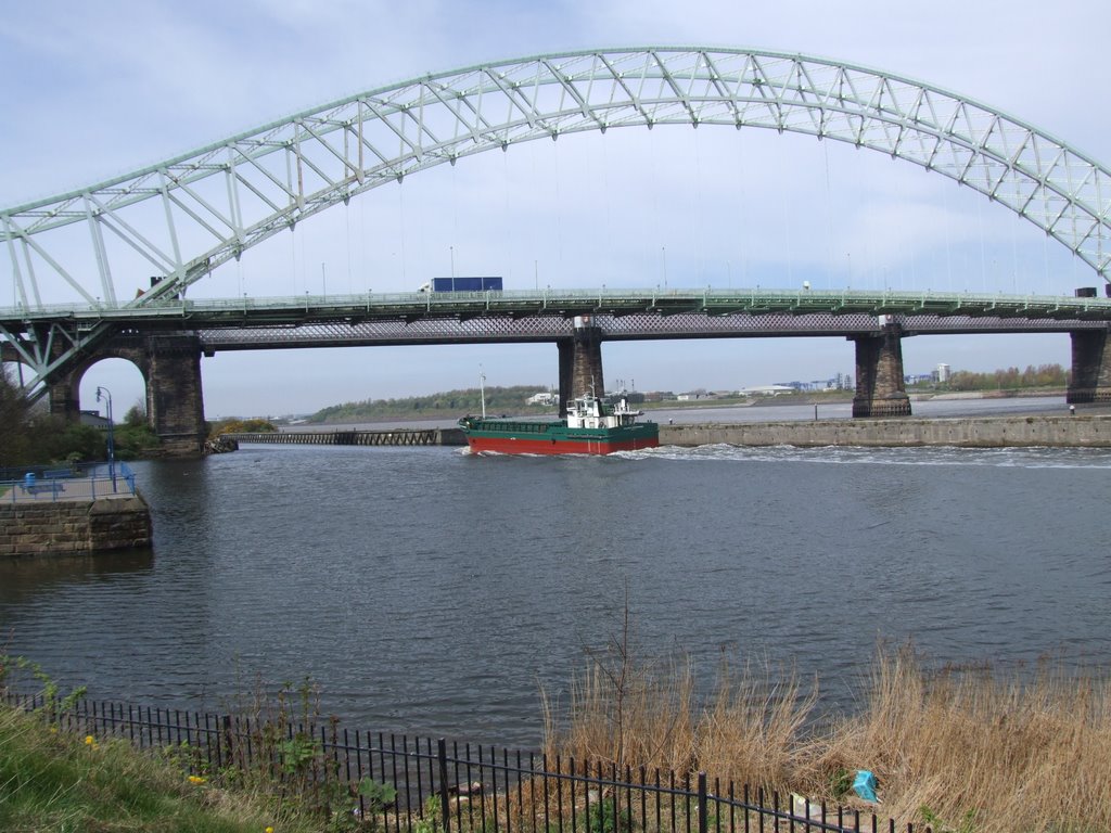 manchester ship canal .