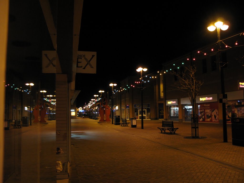 High Street. Night