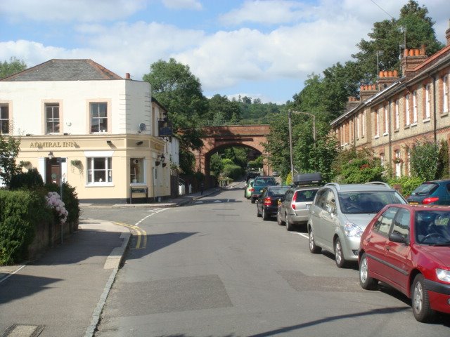 Nutley Lane looking north