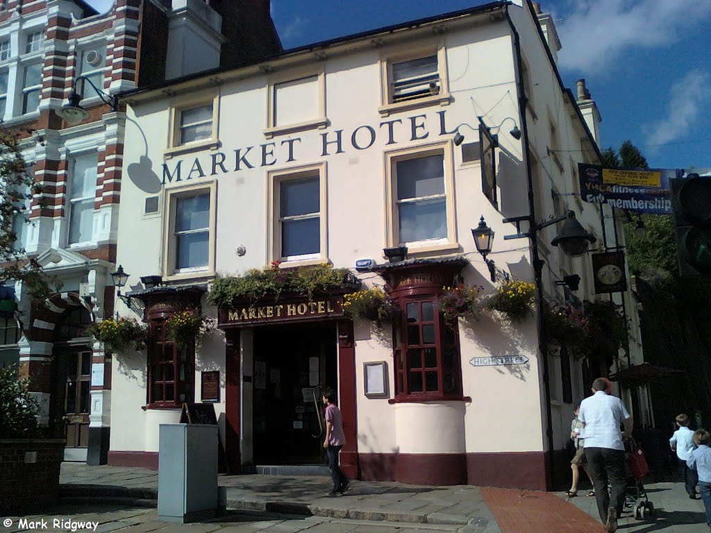 Market Hotel