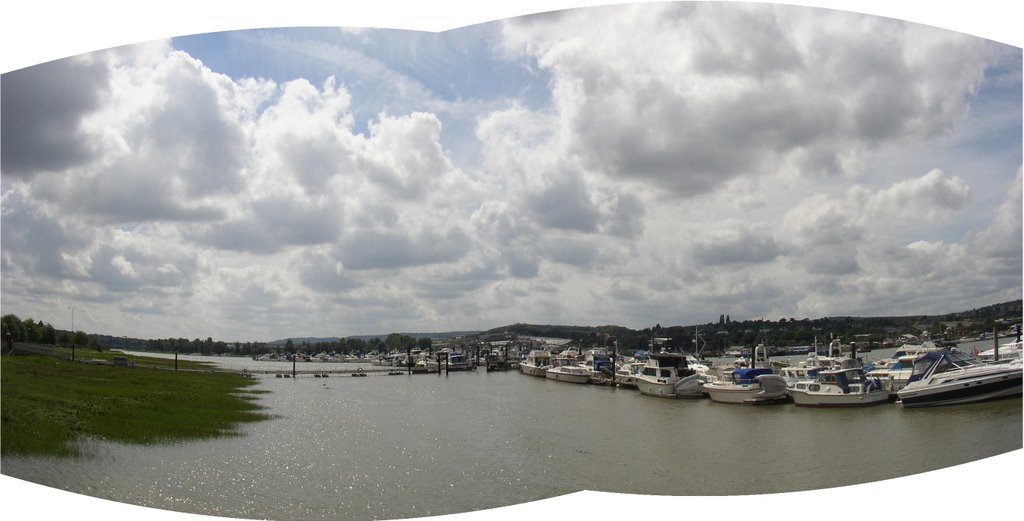 Boats at Rochester