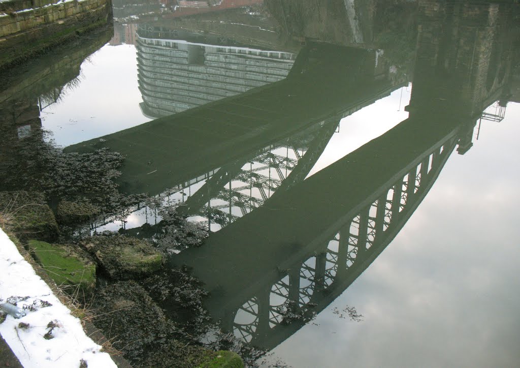 A Day of Reflections : Below the Bridges and Echo Apartments