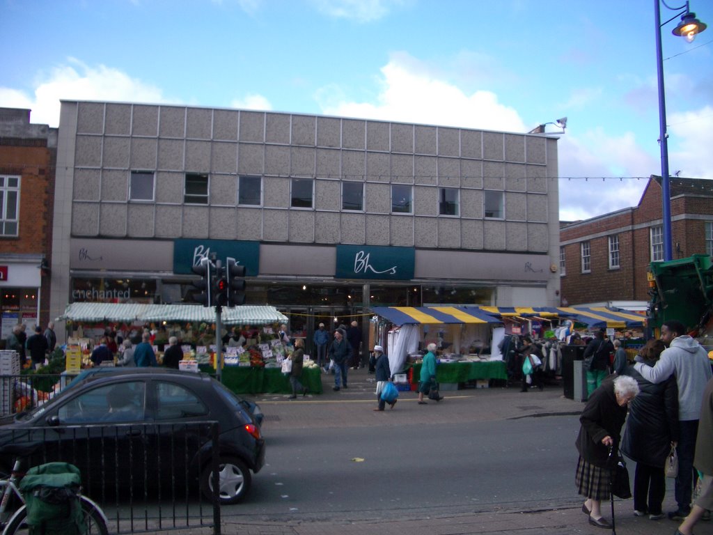 Open market on St.Peters street in St.Albans