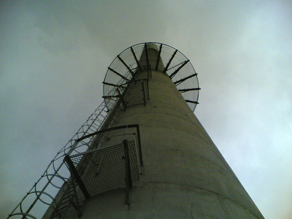 Bottom Of Pilkington UK6 Chimney