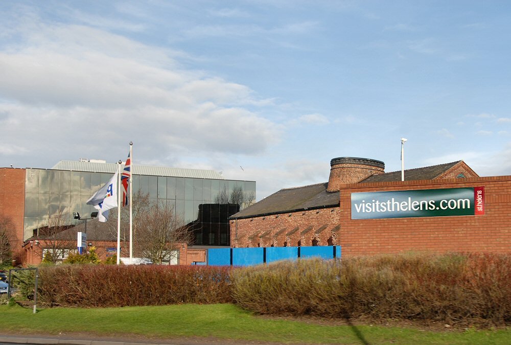 Brick Kiln / Glass Museum