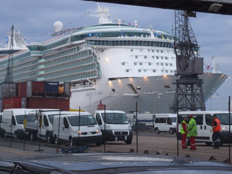 LIBERTY OF THE SEAS MAIDEN VOYAGE