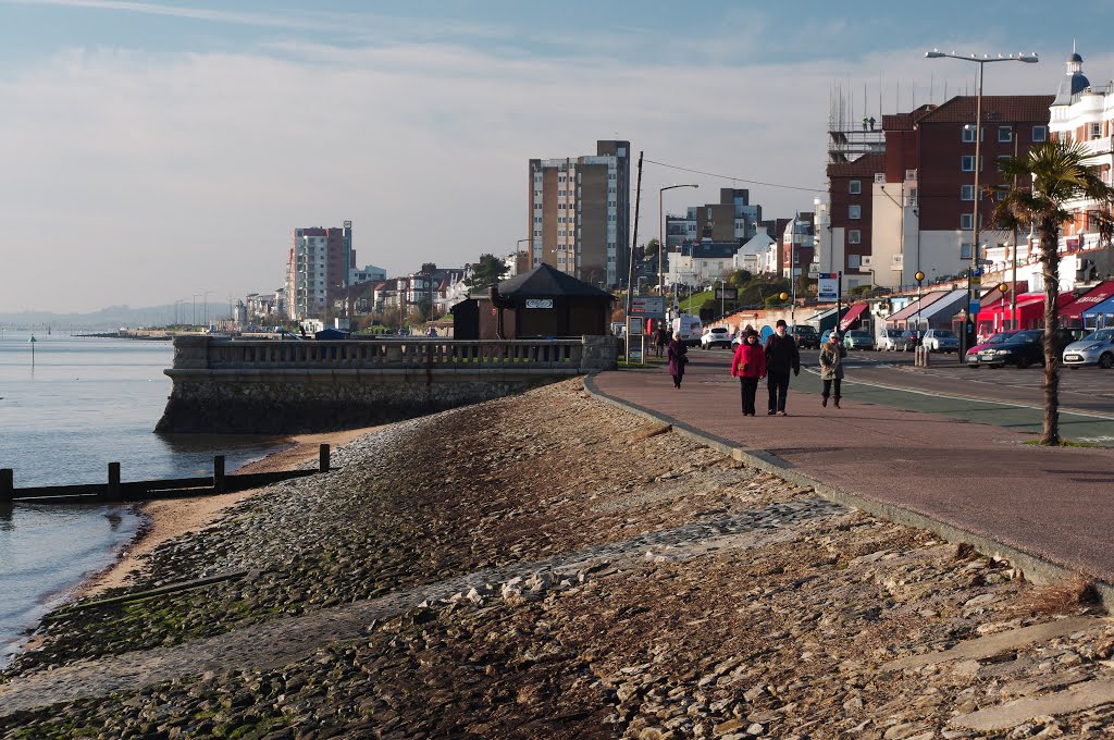 "westcliff on sea" r. thames estuary. essex. jan 2013