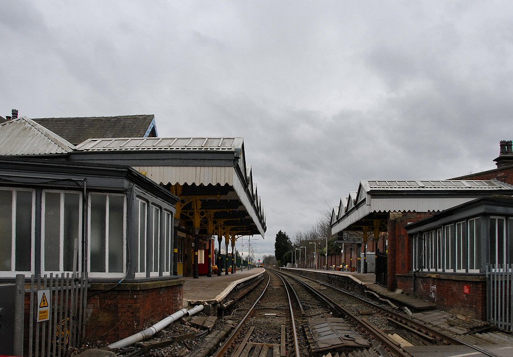 Birkdale Station