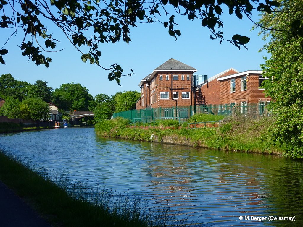 mb - Canal in Sale Manchester