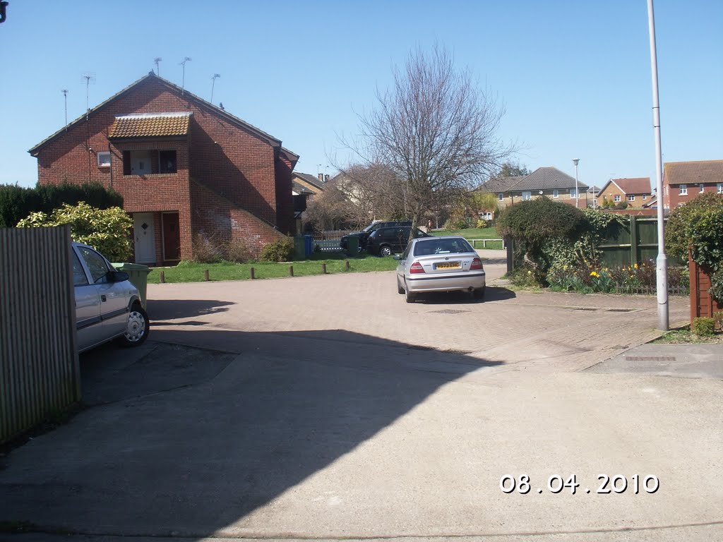 SATIS AVENUE,SITTINGBOURNE