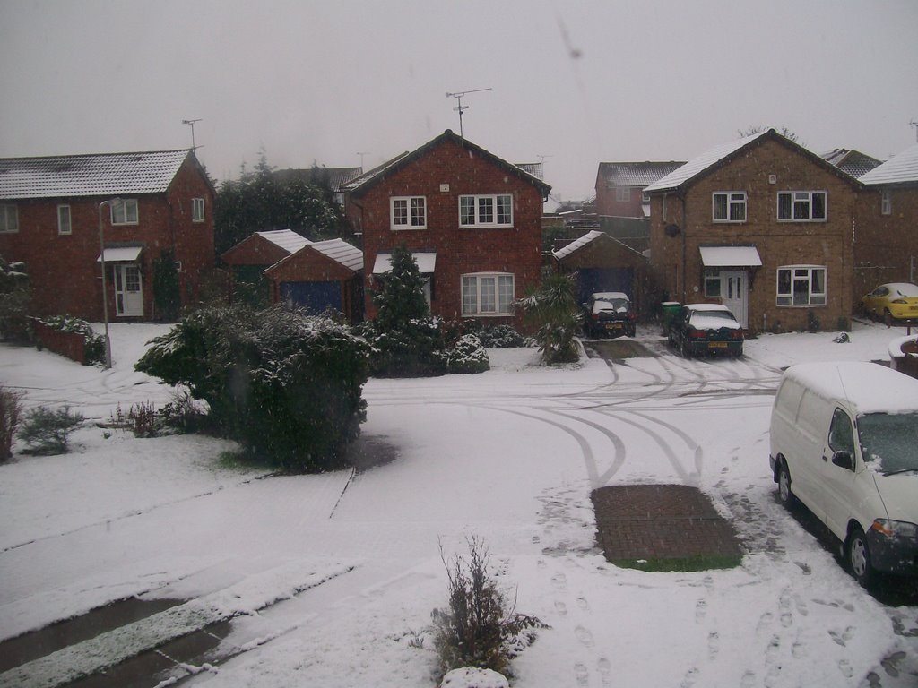 r house in the snow