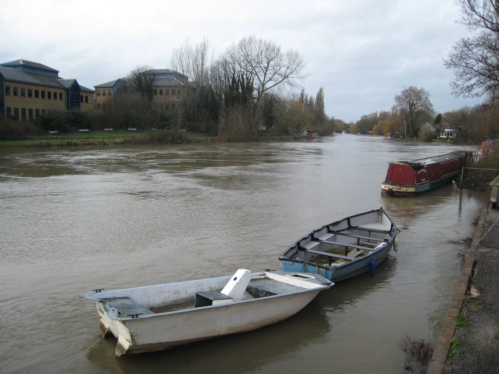 Themse in Staines