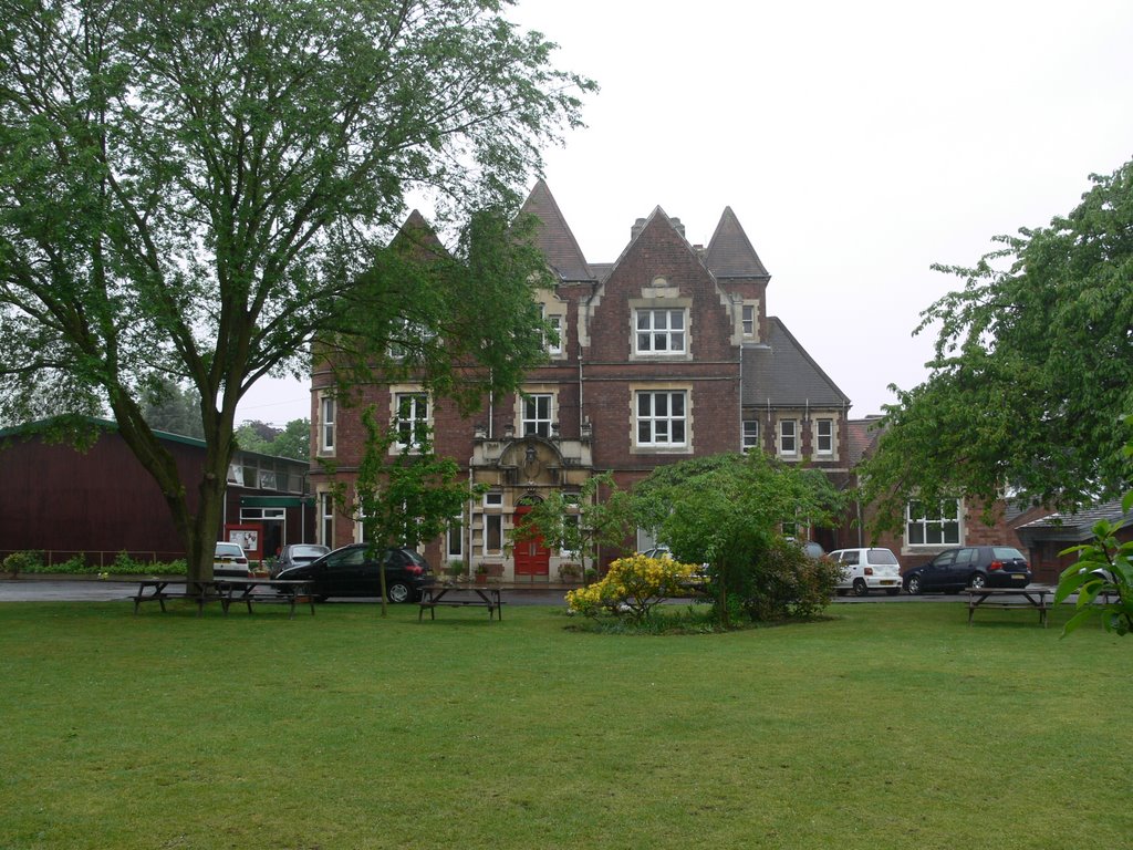 Elmfield Rudolf Steiner School main building