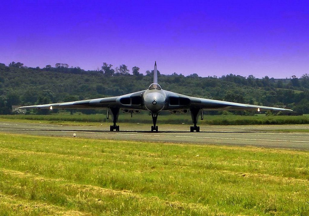 Avro Vulcan XM 655