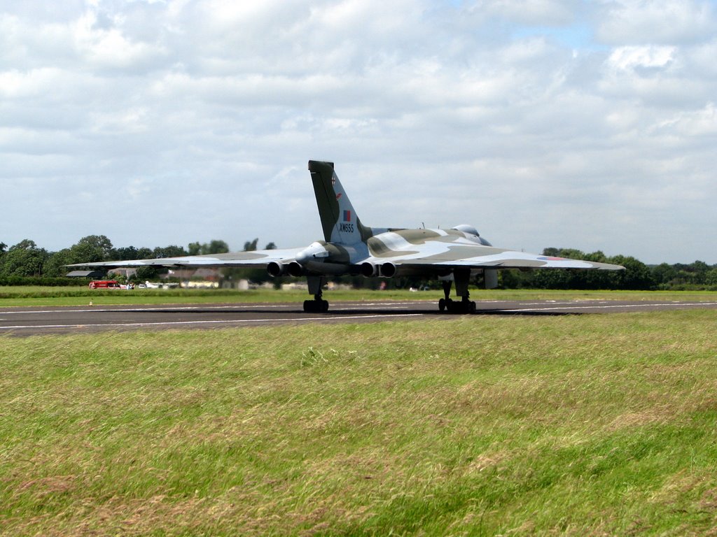 Avro Vulcan XM 655 - The Hot End !
