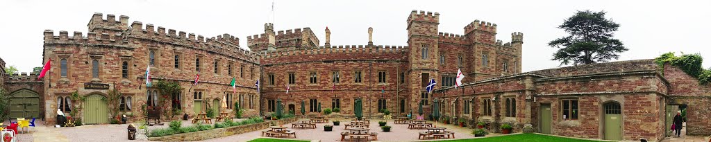 Hampton Court, Herefordshire