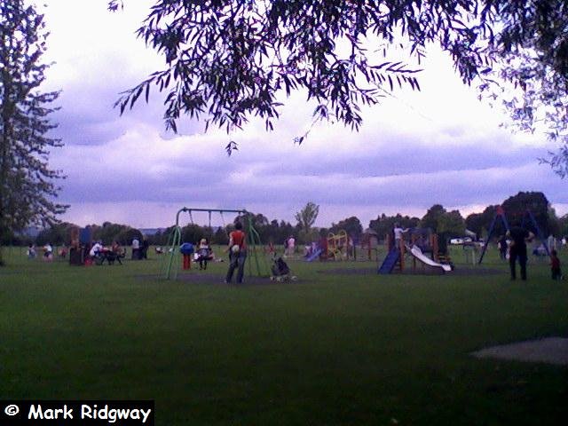 Tonbridge Park playground (2)