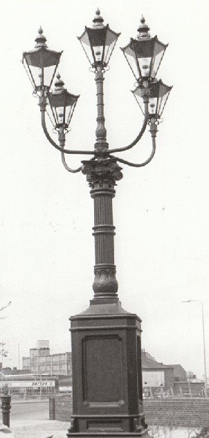 5 Lamps Replica