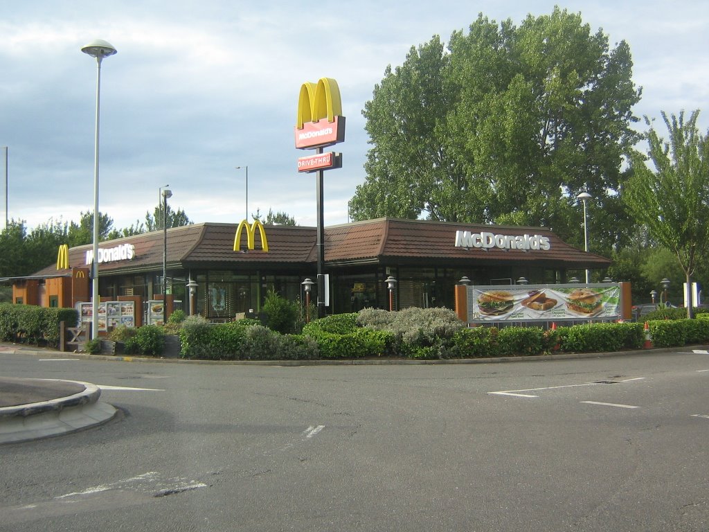 McDonalds in Farnborough