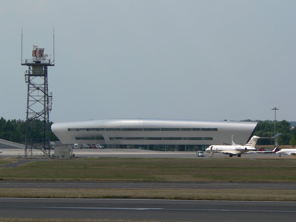 TAG Air terminal