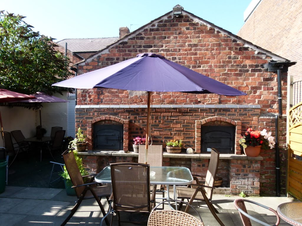 Chapel Lane  S 26B 2011 08 14 Cafe DArt 05 Ovens Old Bakery