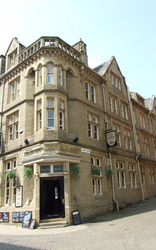"The Albert", Victoria Lane, Huddersfield