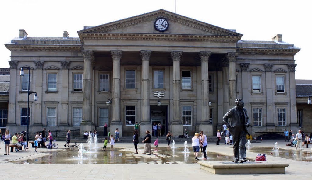 A hot day! Huddersfield Railway Station