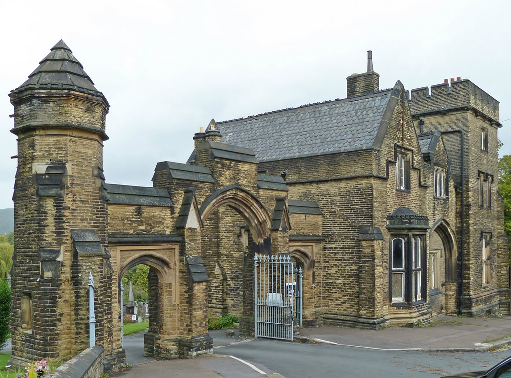 Gatehouse, Edgerton Cemetery, Huddersfield