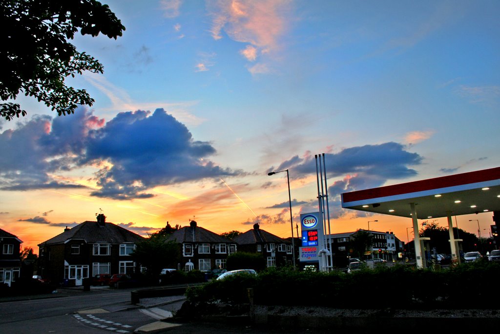 Sunset at Esso/Tesco on Macclesfield Road